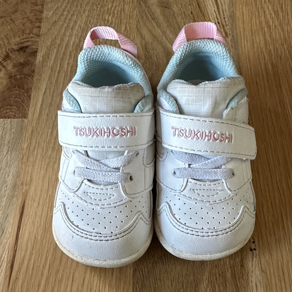 Tsukihoshi Kids Sneakers in White and Pink - Size 5